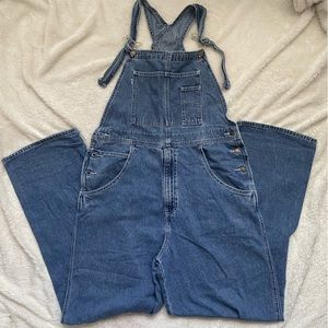 Levi’s overalls
